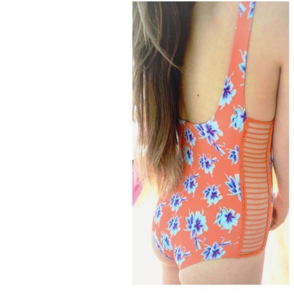 acacia swimwear Other - Rare acacia vintage aloha Bordeaux one-piece P XS